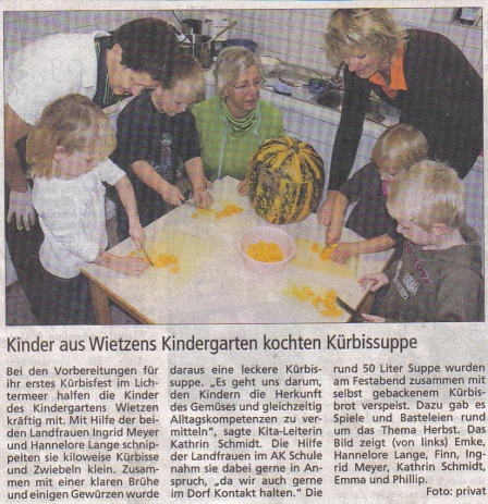 Die Harke, 03.11.2009 © Kindergarten Tausendfüßler
